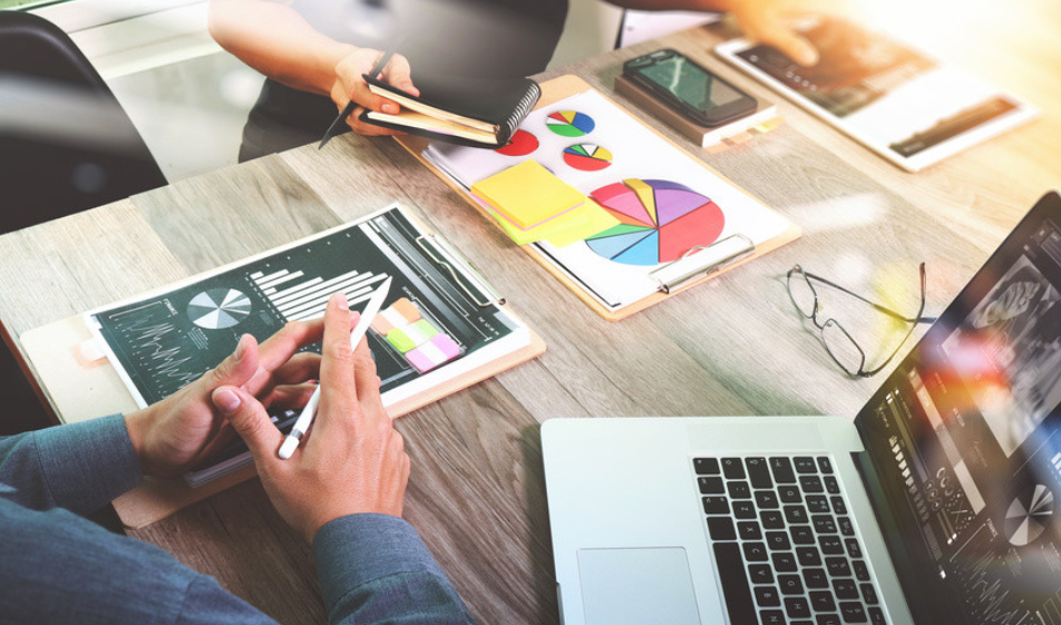 Tips for Integrating Custom Graphic Design Campaigns Into Your Content Strategy